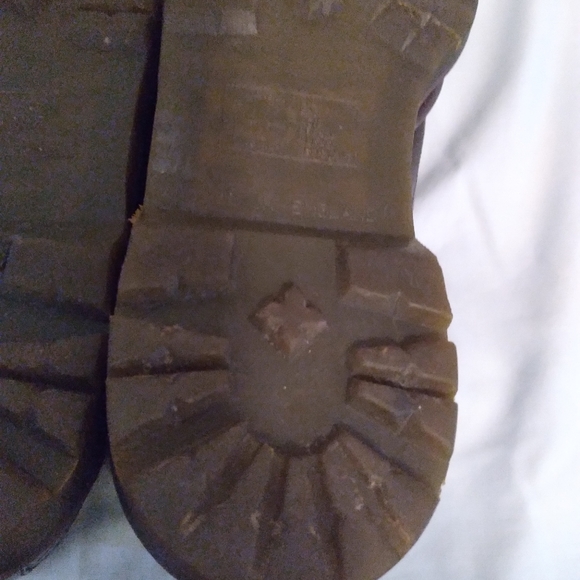 Dr Martin Oxford Wingtips 12 - Picture 9 of 16